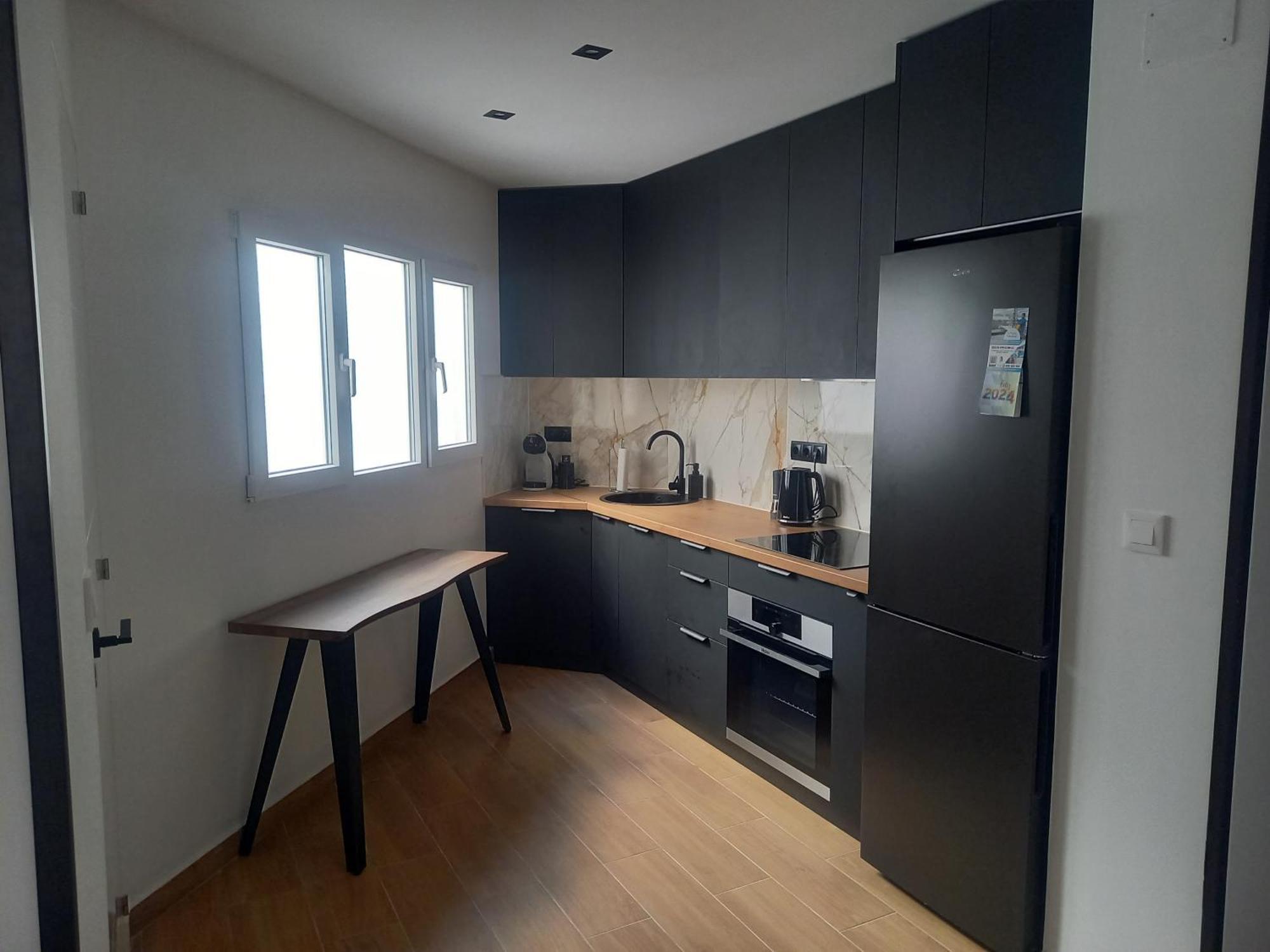 Sea View Luxury Apartment Victoria تورّيفيِخا المظهر الخارجي الصورة