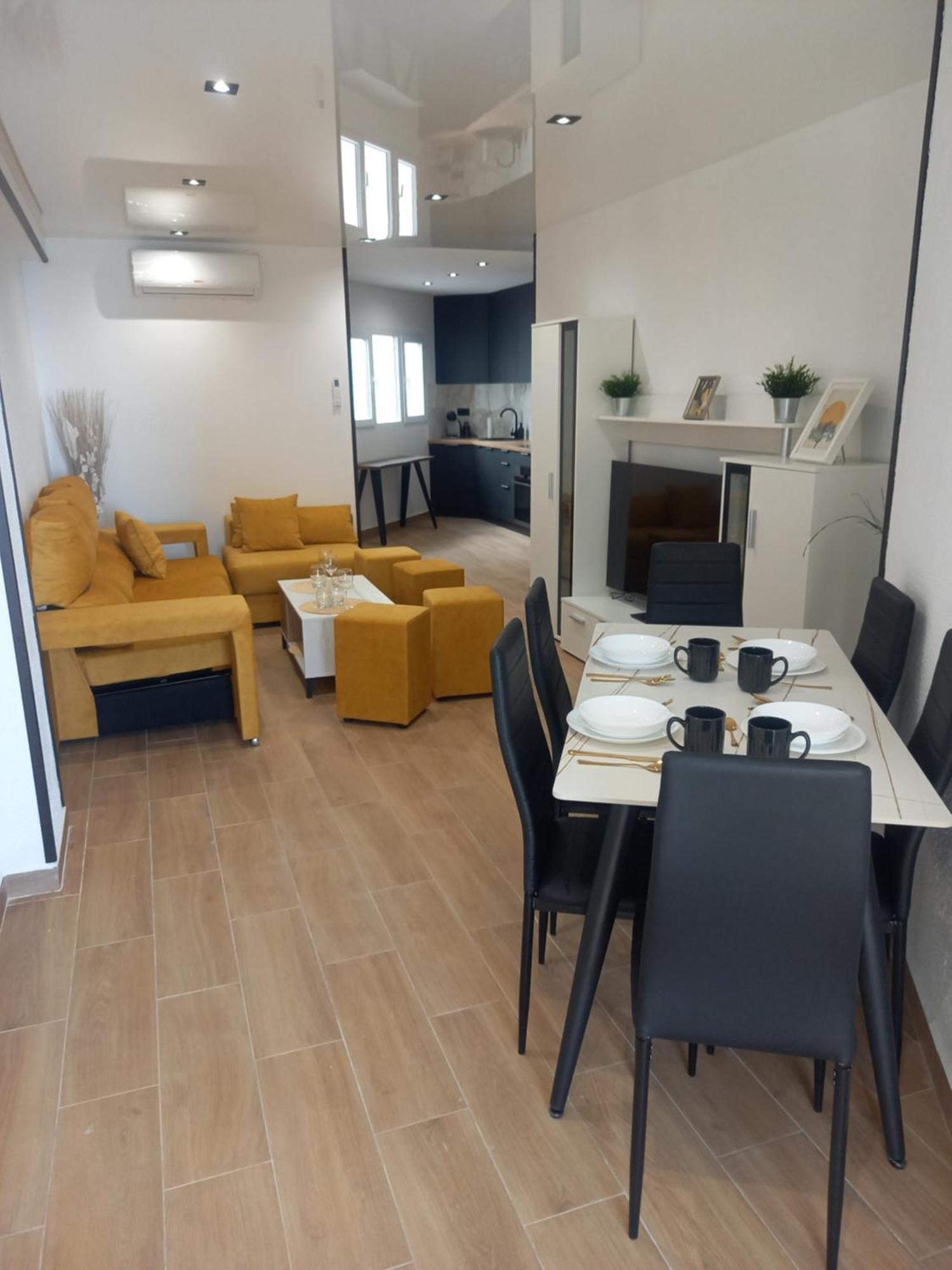 Sea View Luxury Apartment Victoria تورّيفيِخا المظهر الخارجي الصورة